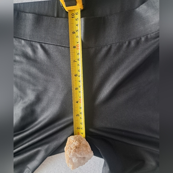 Guess Black Low Sheen Wet Look Spandex Leggings - Picture 5 of 10